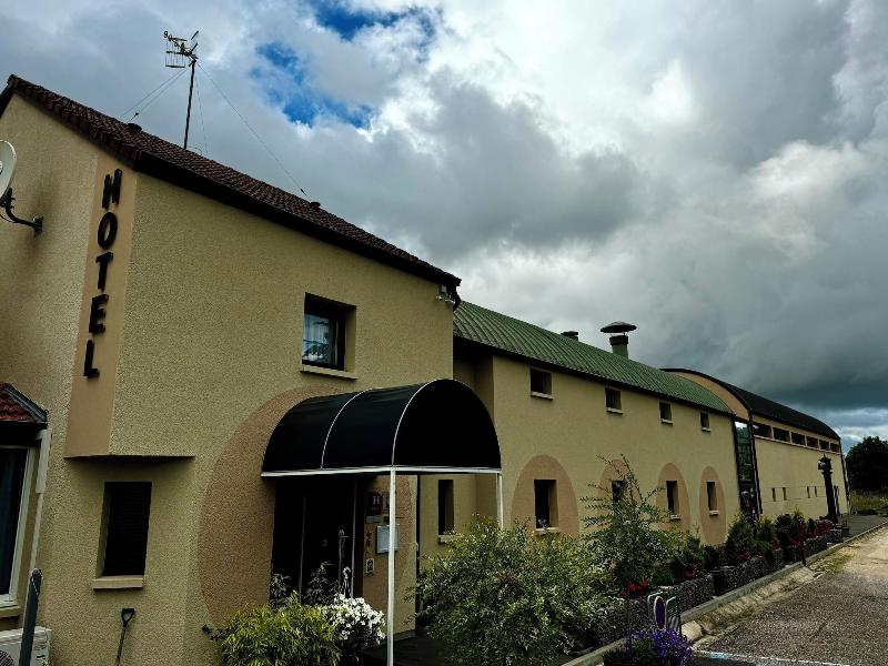 Hotel De La Gare image