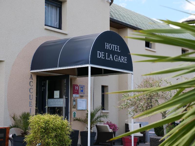 Hotel De La Gare image