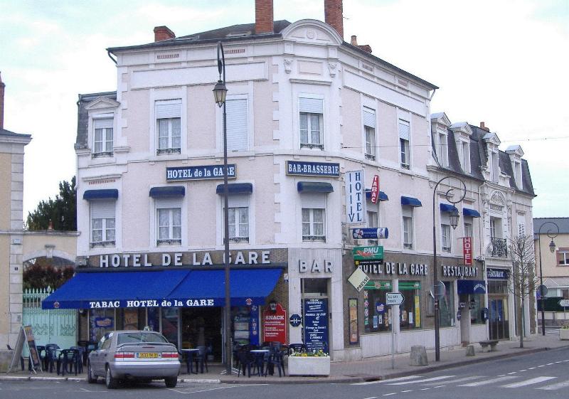 Hotel De La Gare image
