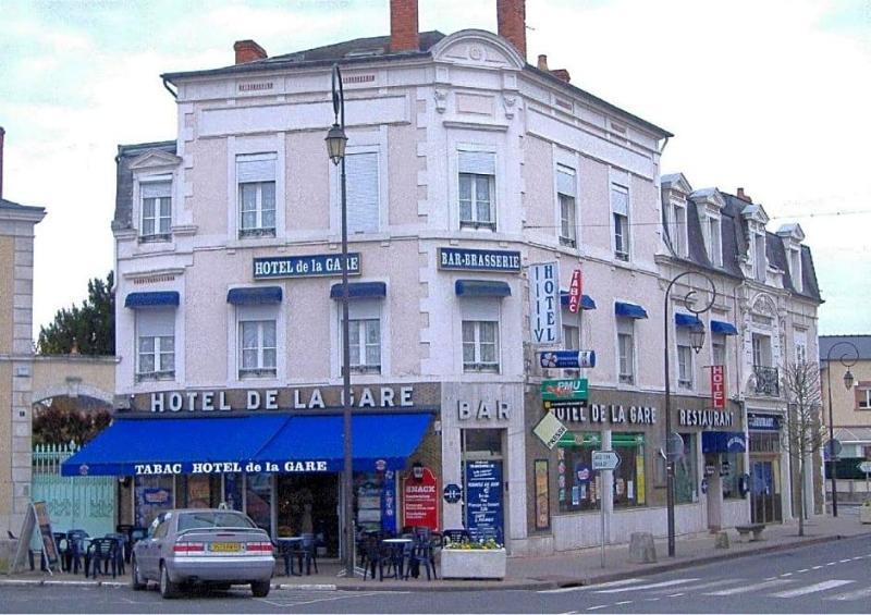 Hotel De La Gare image