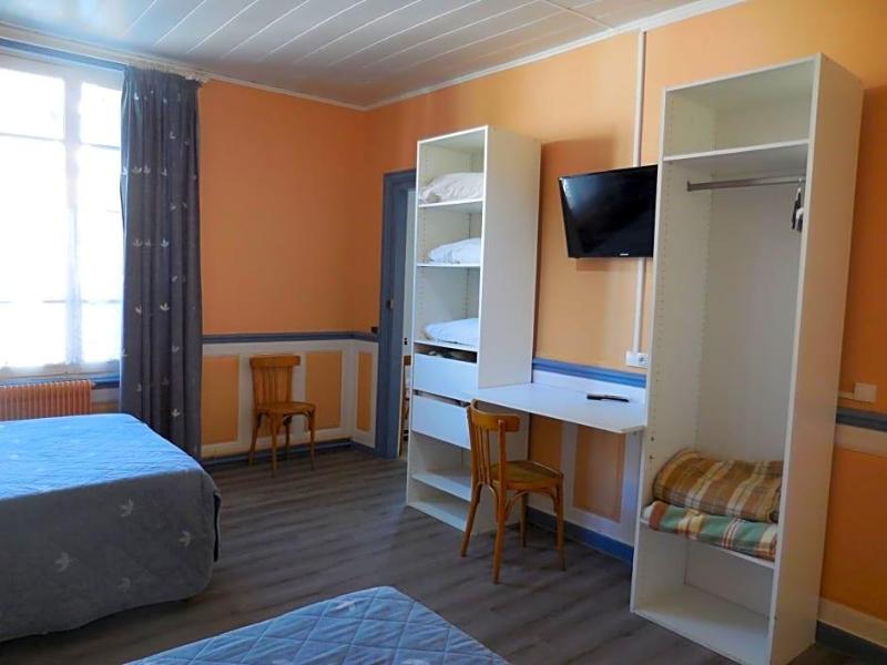 Hotel De La Gare image