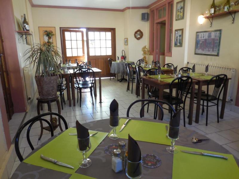 Hotel De La Gare image