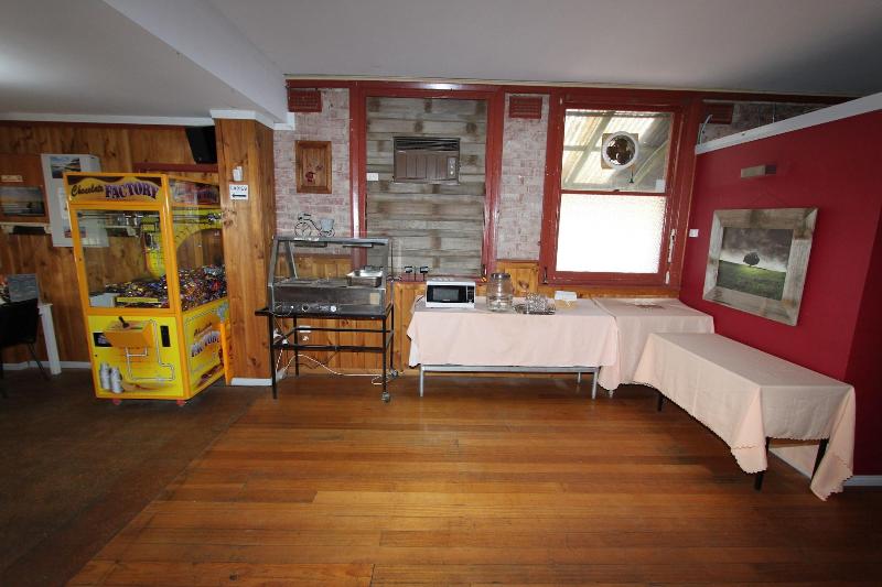 Kaneira Hotel