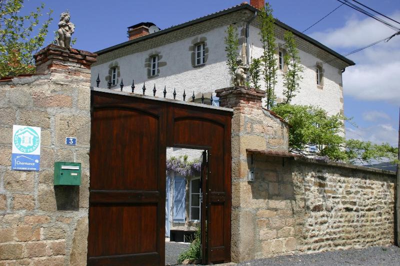 Domaine La Reveille image