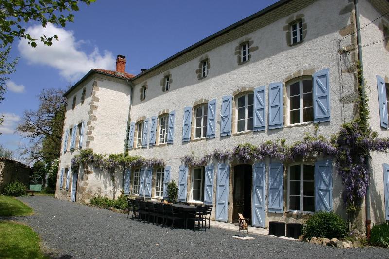 Domaine La Reveille image