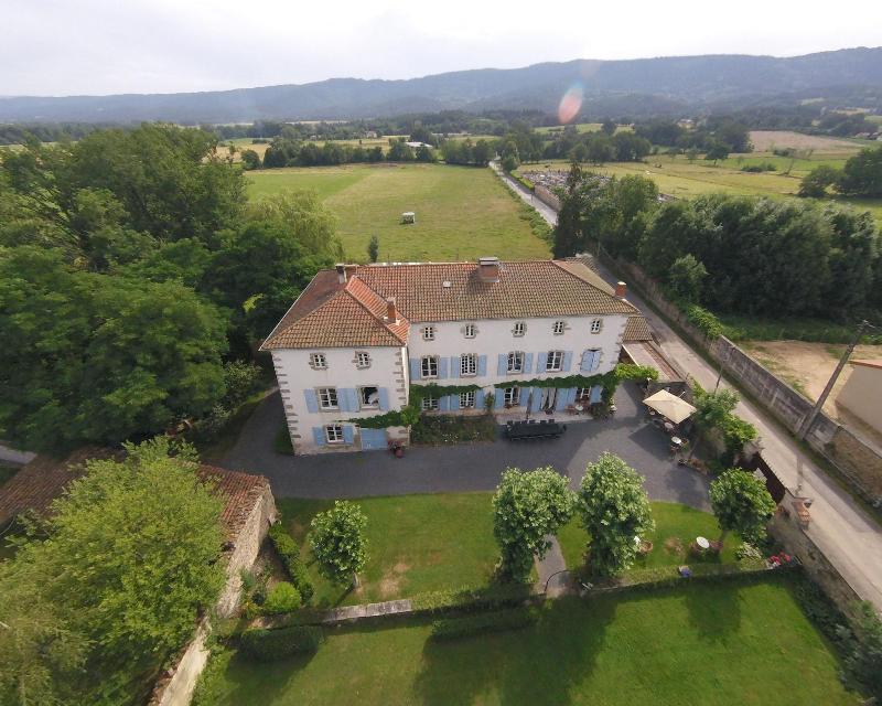 Domaine La Reveille image