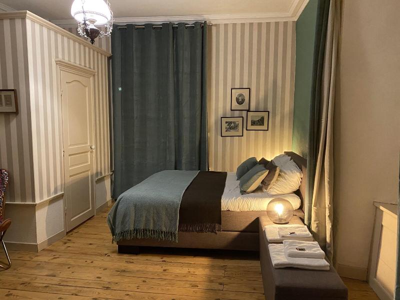 Domaine La Reveille image