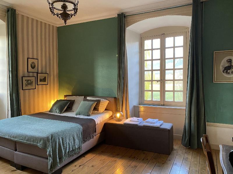 Domaine La Reveille image