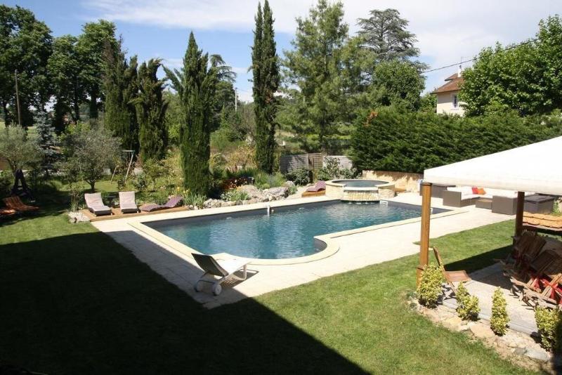 Le Park Des Collines image