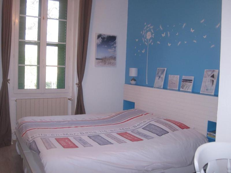 Le Park Des Collines image