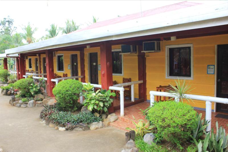Bakasyunan Resort Zambales image
