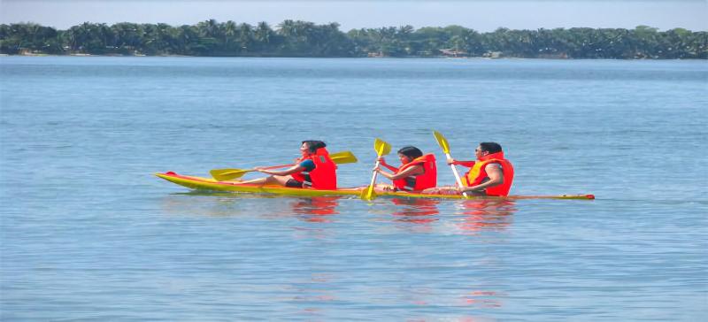 Bakasyunan Resort Zambales image