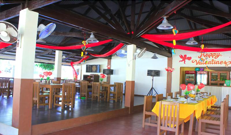 Bakasyunan Resort Zambales image