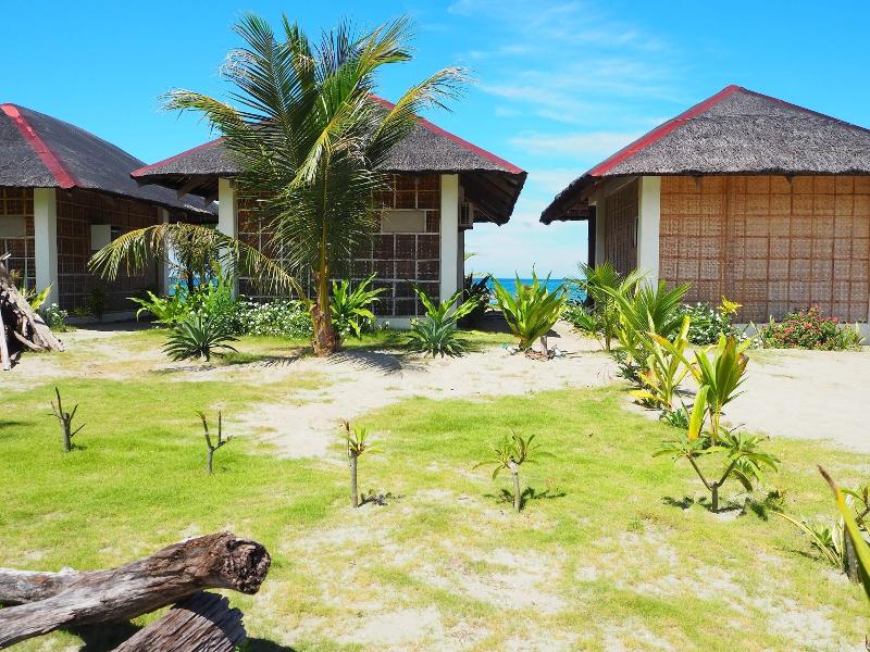 Footprints Beach Resort image