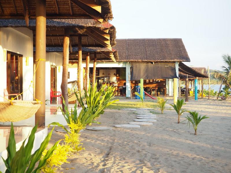 Footprints Beach Resort image