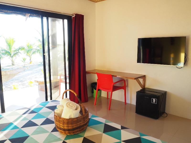 Footprints Beach Resort image