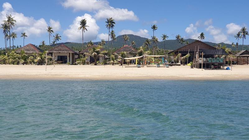 Footprints Beach Resort image