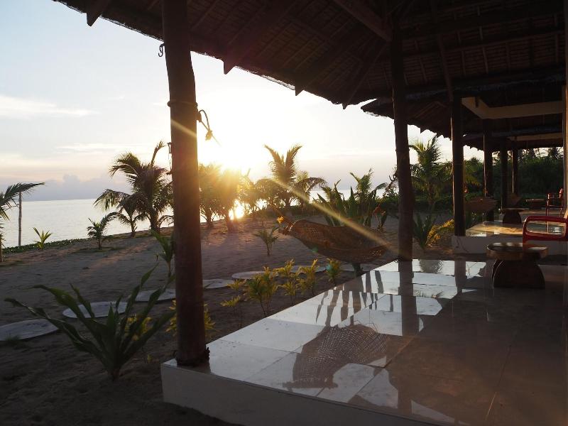 Footprints Beach Resort image
