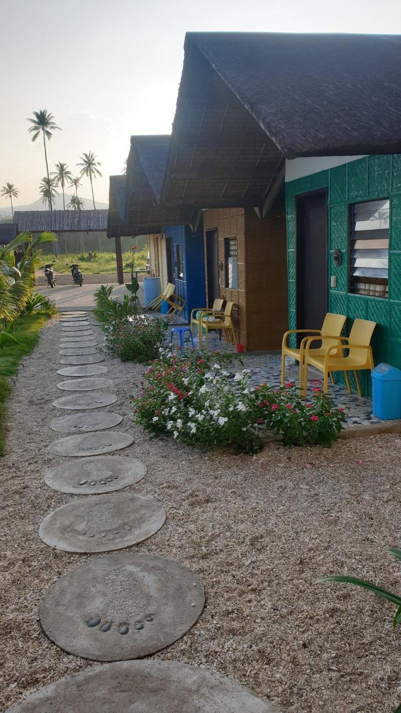 Footprints Beach Resort image