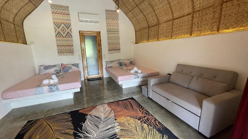 Footprints Beach Resort image