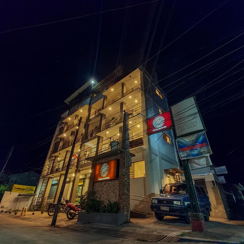 Hotel Zenturia image