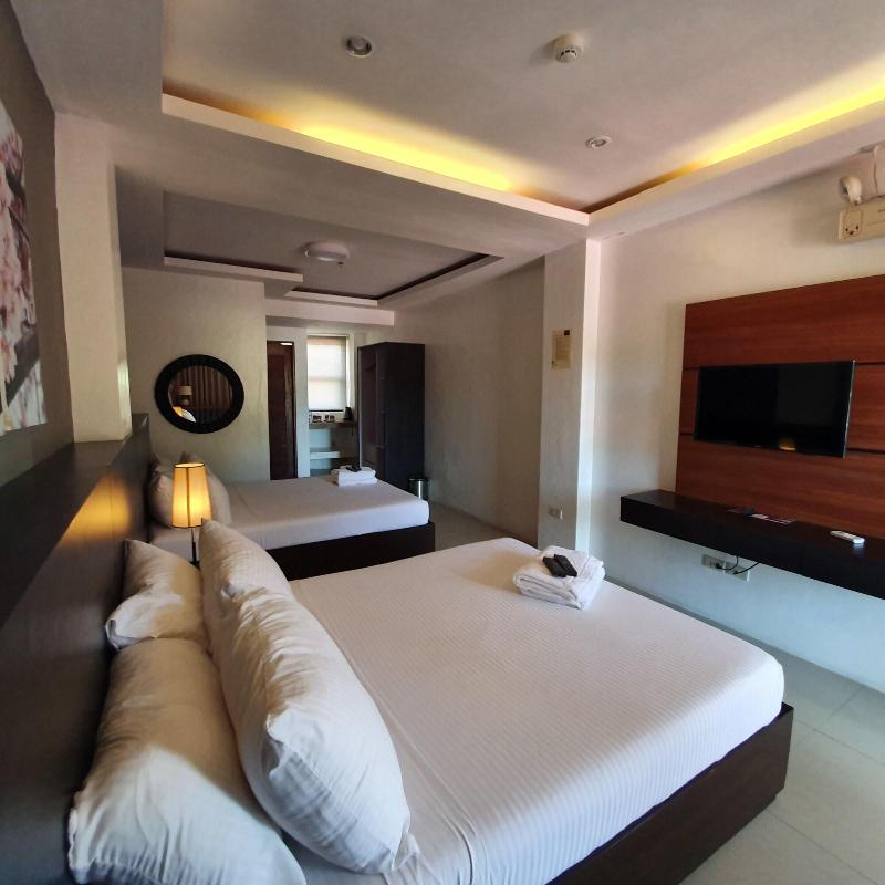 Hotel Zenturia image
