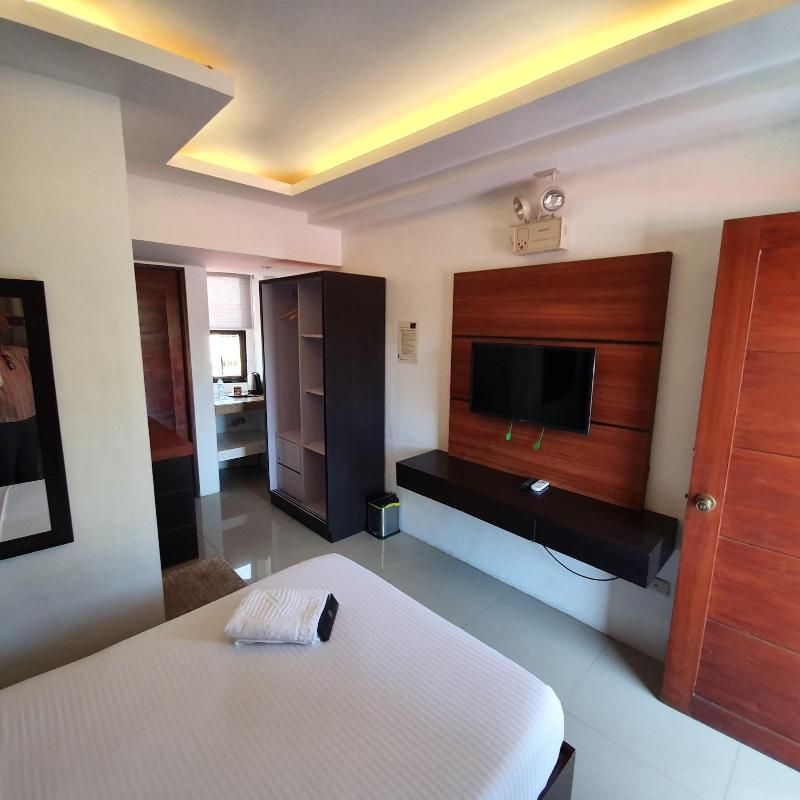 Hotel Zenturia image