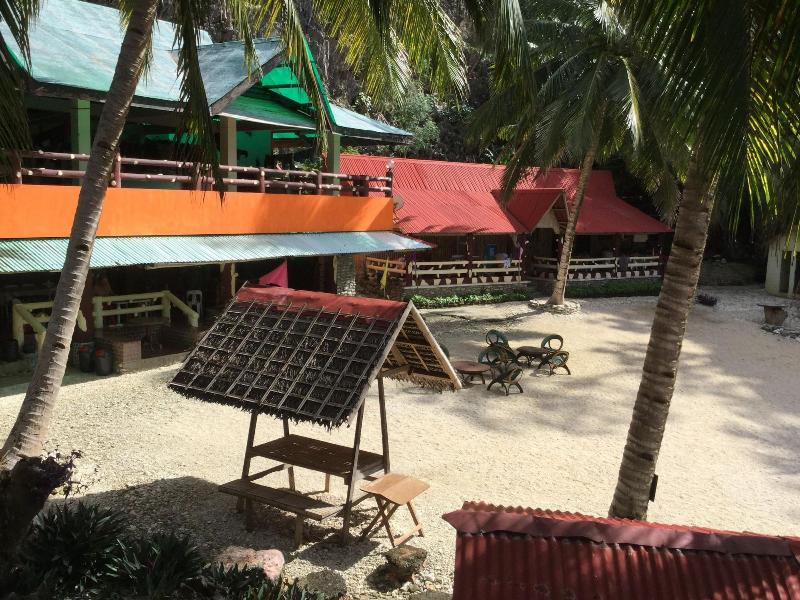 Turtle Cove Island Resort image