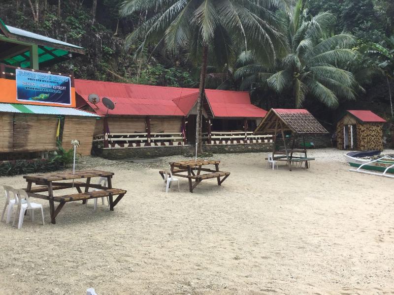 Turtle Cove Island Resort image