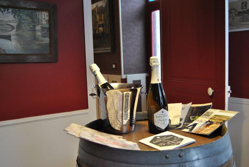 Au Richebourg Nogent image