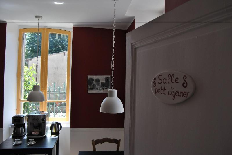 Au Richebourg Nogent image