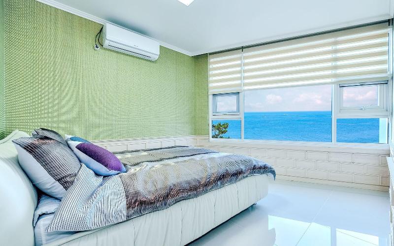 Pohang Pinewave Sea & Spa Pension image