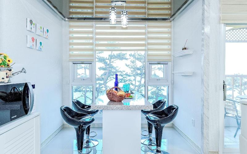 Pohang Pinewave Sea & Spa Pension image