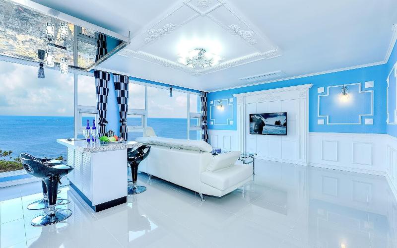 Pohang Pinewave Sea & Spa Pension image