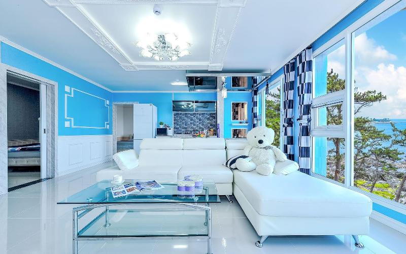 Pohang Pinewave Sea & Spa Pension image