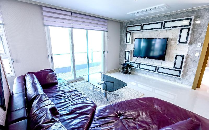 Pohang Pinewave Sea & Spa Pension image