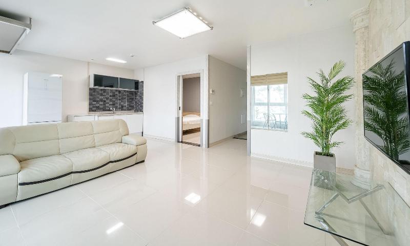 Pohang Pinewave Sea & Spa Pension image