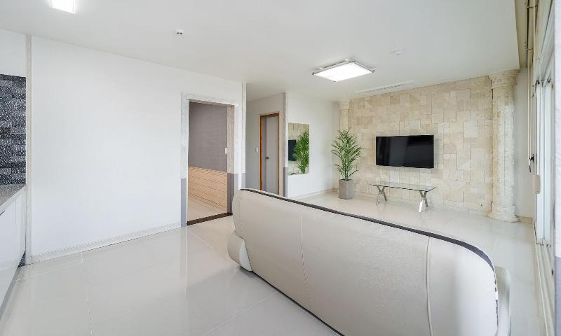 Pohang Pinewave Sea & Spa Pension image