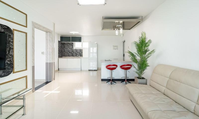 Pohang Pinewave Sea & Spa Pension image