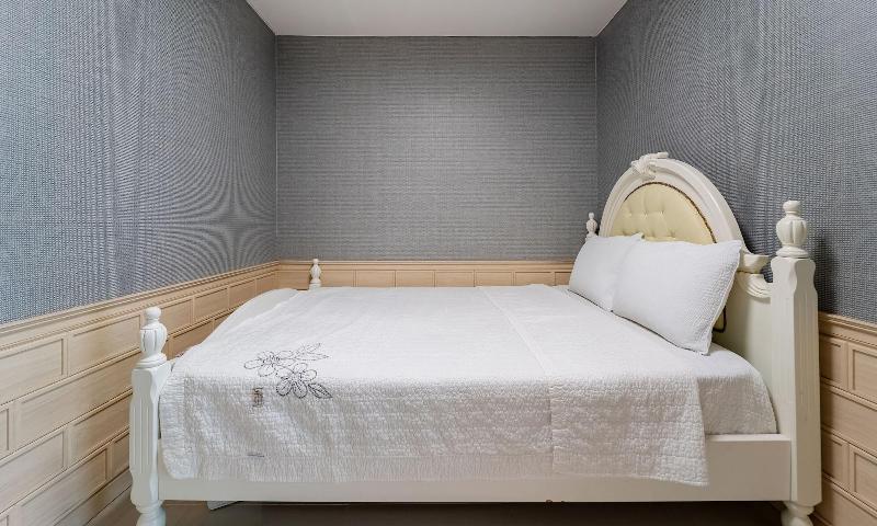 Pohang Pinewave Sea & Spa Pension image