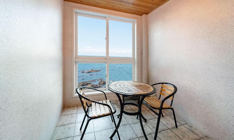 Pohang Pinewave Sea & Spa Pension image