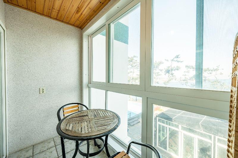 Pohang Pinewave Sea & Spa Pension image