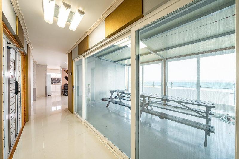 Pohang Pinewave Sea & Spa Pension image