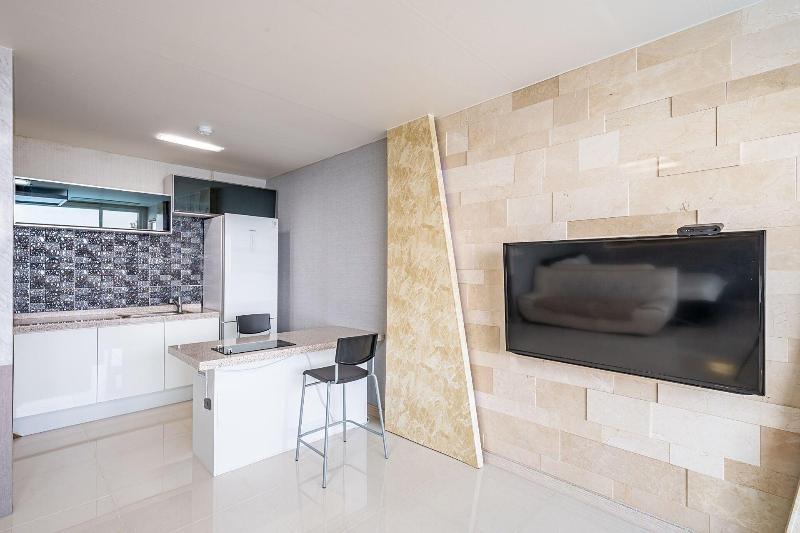 Pohang Pinewave Sea & Spa Pension image