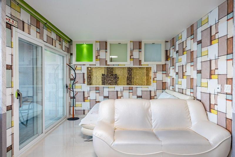 Pohang Pinewave Sea & Spa Pension image