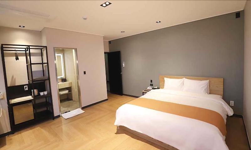 Dongducheon Hotel The Gray image