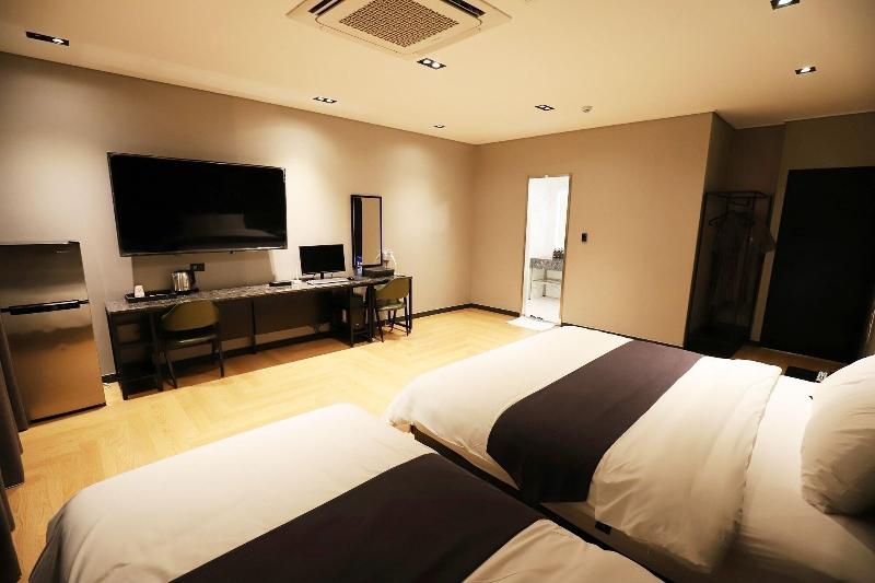 Dongducheon Hotel The Gray image