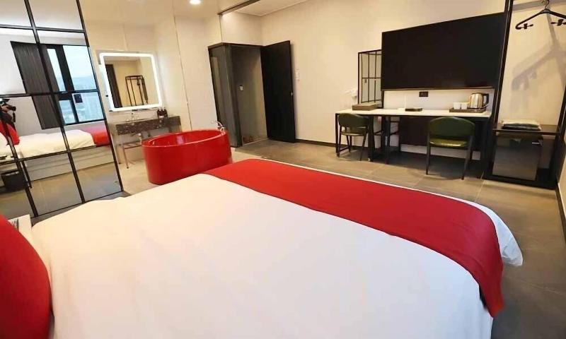 Dongducheon Hotel The Gray image