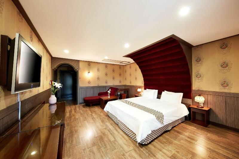 Dongbusan Oncheon Hotel image