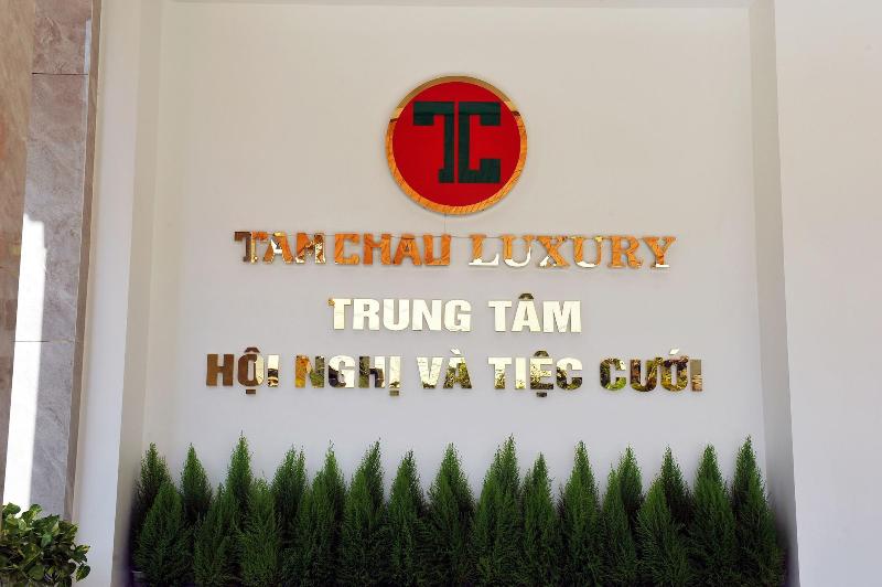 Tam Chau Luxury Hotel image